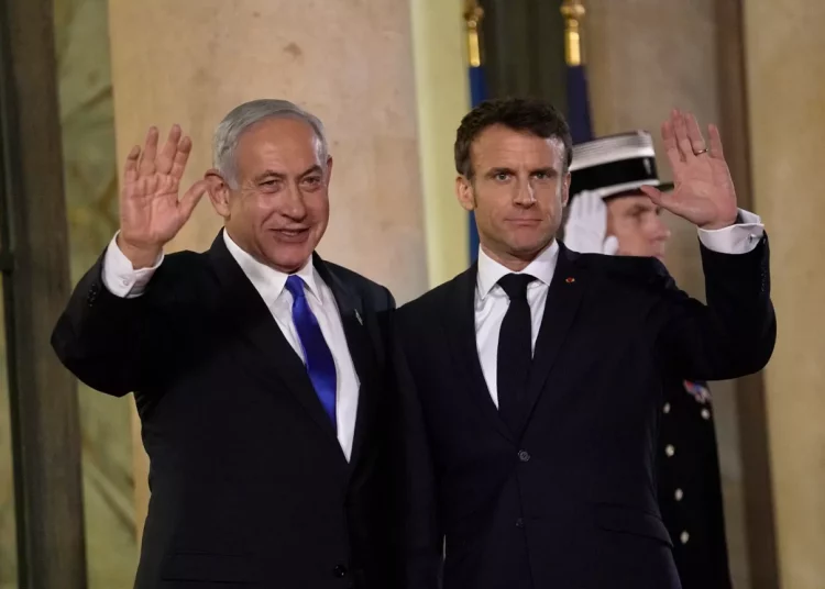 França irá reconhecer Estado Palestino em setembro, contrariando Israel
